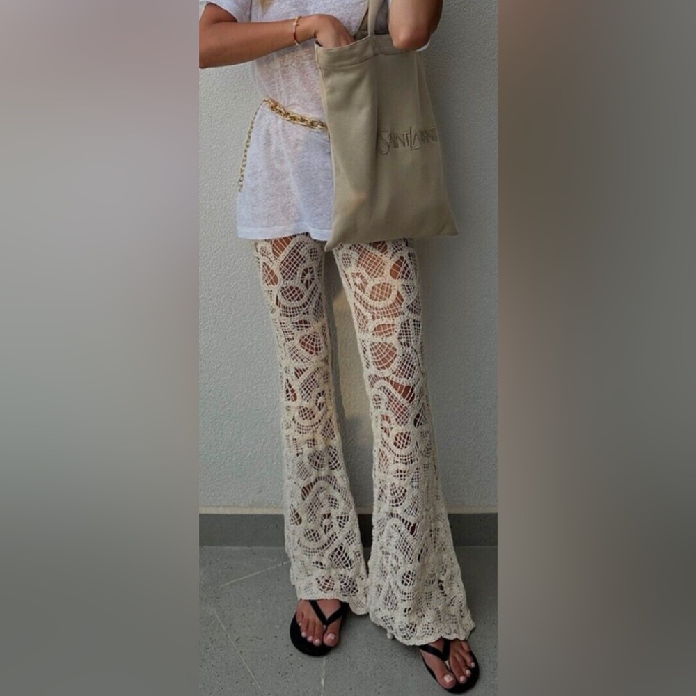 Elegant Crochet Lace Pants/Size medium - Picture 4 of 9